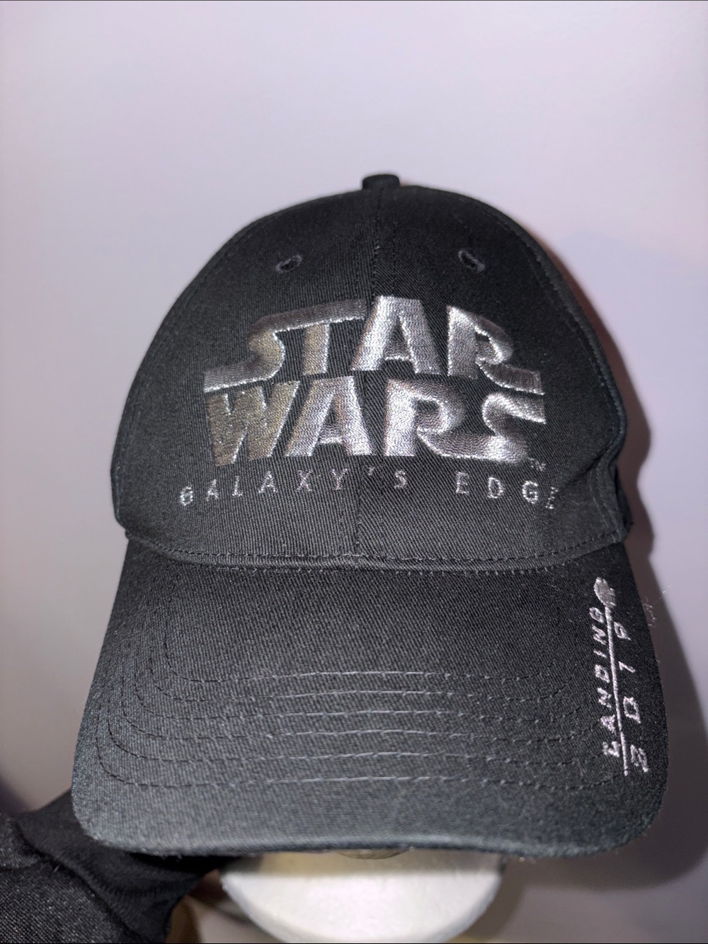 Star Wars Galaxy Edge Disney Parks Black Silver Embroidered Landing 2019 Hat Cap